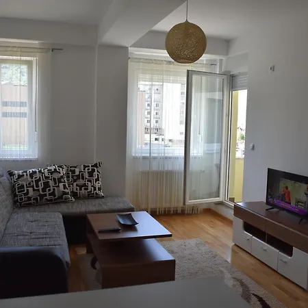 Apartman L&l Apartment